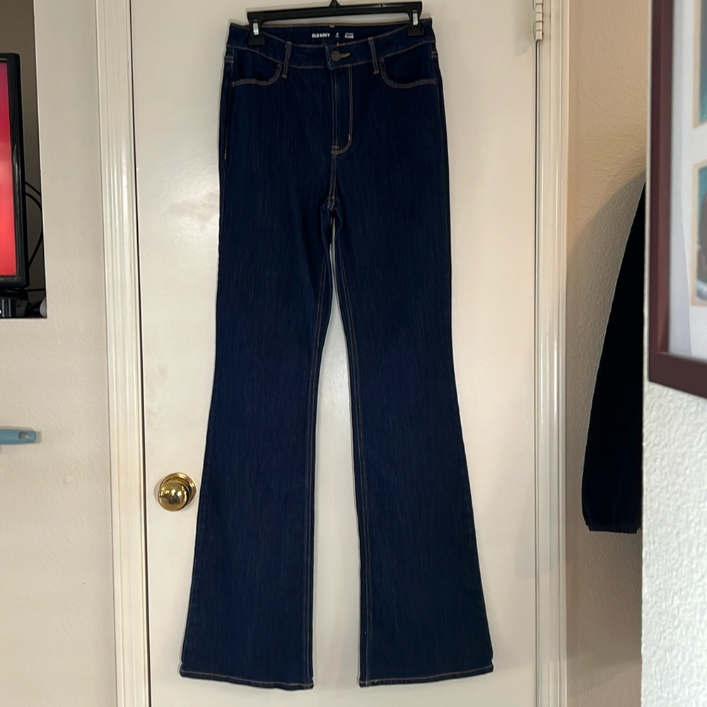 Old Navy high rise flair jeans.